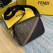 Fendi Camera Case Brown Fabric Bag 7M0286 22x15x4.5cm - 4