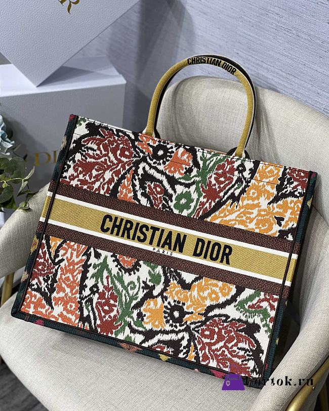 Dior Large Paisley Pattern Embroidery M1286 41.5x32cm - 1