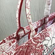 Dior Large Book Tote Red and White D-Royaume d'Amour Embroidery M1286 41.5x38x18cm - 6