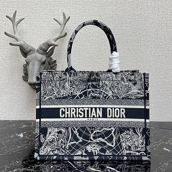 Dior Large Book Tote Black Toile de Jouy Reverse Embroidery M1286 41.5x34.5x16cm
