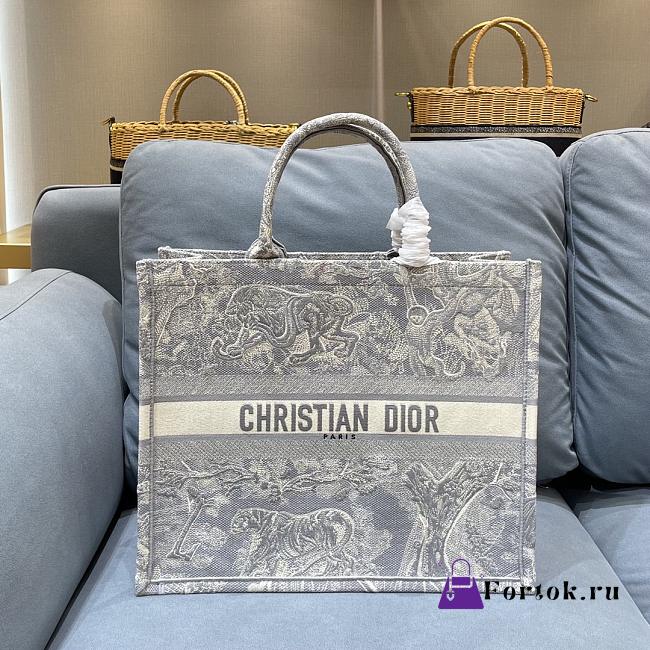Dior Large Book Tote Gray Toile de Jouy Reverse Embroidery M1286 41.5x34.5x16cm - 1