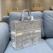 Dior Large Book Tote Gray Toile de Jouy Reverse Embroidery M1286 41.5x34.5x16cm - 5