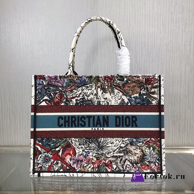Dior Small Book Tote Latte Multicolor Constellation Embroidery M1296 36.5x28x17.5cm - 1