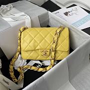 Chanel Flap Bag With Big Chain Leather Yellow 22×5×15.5cm - 1