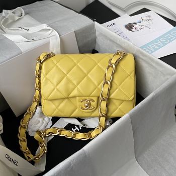 Chanel Flap Bag With Big Chain Leather Yellow 22×5×15.5cm