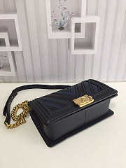 Chanel Medium Chevron Mix Leather Flap Boy Bag Blue A67086 25x16x9cm - 2