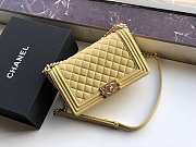 Chanel Medium Old Classic Boy Bag Lambskin Sunshine Yellow A67086 25 cm - 4