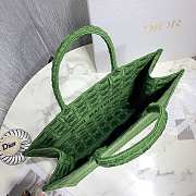 Dior Book Tote Green Cannage Embroidery 41cm - 6