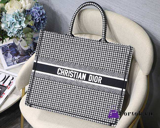 Dior Book Tote Black and White Houndstooth Embroidery 41cm - 1