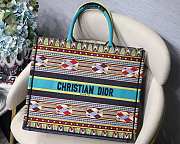 Dior Book Tote Design Embroidery 41cm - 1