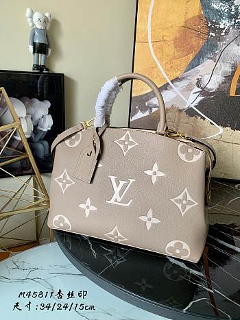 Louis Vuitton Grand Palais Bicolor Monogram Pattern Beige/Creme M45842 34x24x15cm