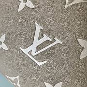 Louis Vuitton Grand Palais Bicolor Monogram Pattern Beige/Creme M45842 34x24x15cm - 4