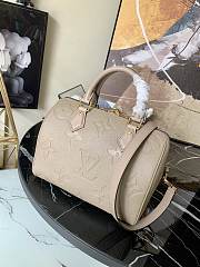 Louis Vuitton Speedy Bandoulière 25 Monogram Pattern Tourterelle M59273 25x19x15cm - 2