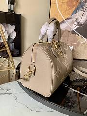 Louis Vuitton Speedy Bandouliere 25 Monogram Beige Clair pour femmes