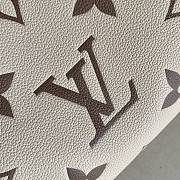 Louis Vuitton Speedy Bandoulière 25 Bicolor Monogram Pattern Creme/Beige M58947 25x19x15cm - 4