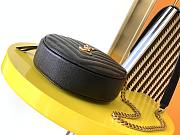 Ysl Vinyle Round Camera Bag In Chevron-Quilted Grain De Poudre Embossed Leather Black/Gold Metal 6104361 17x17x5.5cm - 4