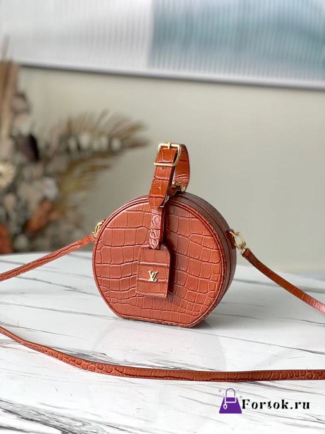 Louis Vuitton Petite Boite Chapeau Crocodile Leather Noisette N98987 17.5x16.5x7.5cm - 1