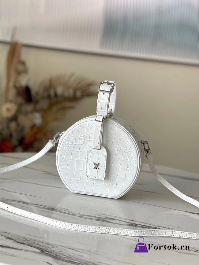 Louis Vuitton Petite Boite Chapeau Crocodile Leather White N94071 17.5x16.5x7.5cm - 1
