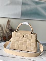 Louis Vuitton Capucines MM Damier Quilt Lambskin Creme 31.5x20x11cm - 1