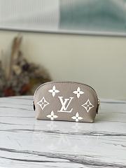 Louis Vuitton Pochette Cosmetique PM Cream M45951 17x12x6cm - 2