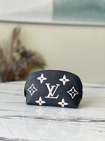 Louis Vuitton Pochette Cosmetique PM Black M59086 17x12x6cm