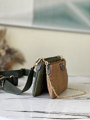 Louis Vuitton Maxi Multi Pochette Accessoires Khaki/Beige M58977 34x21.5x5cm - 2
