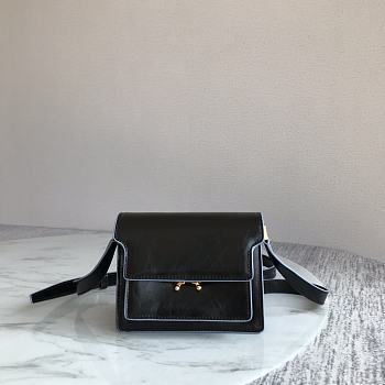 Marni Mini Trunk Bag Leather Black Z476N 18×13×6.5cm