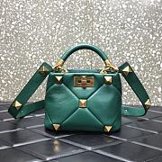 Valentino Small Roman Stud The Handle Bag In Nappa Teal B0I97BSF 20×9×15cm - 1