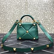 Valentino Small Roman Stud The Handle Bag In Nappa Teal B0I97BSF 20×9×15cm - 4