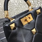 Valentino Small Roman Stud The Handle Bag In Nappa Black B0I97BSF 20×9×15cm - 5