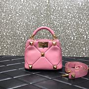 Valentino Small Roman Stud The Handle Bag In Nappa Pink B0I97BSF 20×9×15cm - 1