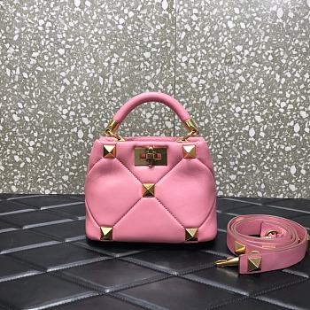 Valentino Small Roman Stud The Handle Bag In Nappa Pink B0I97BSF 20×9×15cm