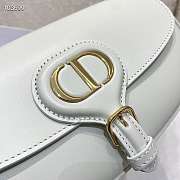 Dior Bobby East West Smooth Leather White M9327 21x5x12cm - 4