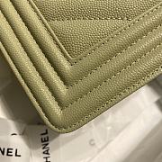 Chanel Medium Boy Bag Chevron Gold-tone Metal Grained Leather Olive Green A67086 25cm - 6
