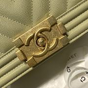 Chanel Medium Boy Bag Chevron Gold-tone Metal Grained Leather Olive Green A67086 25cm - 4