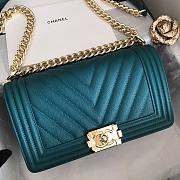 Chanel Medium Boy Bag Chevron Gold-tone Metal Grained Leather Teal A67086 25cm - 4