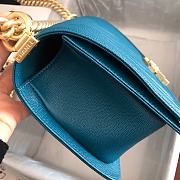 Chanel Medium Boy Bag Chevron Gold-tone Metal Grained Leather Ocean Blue A67086 25cm - 5