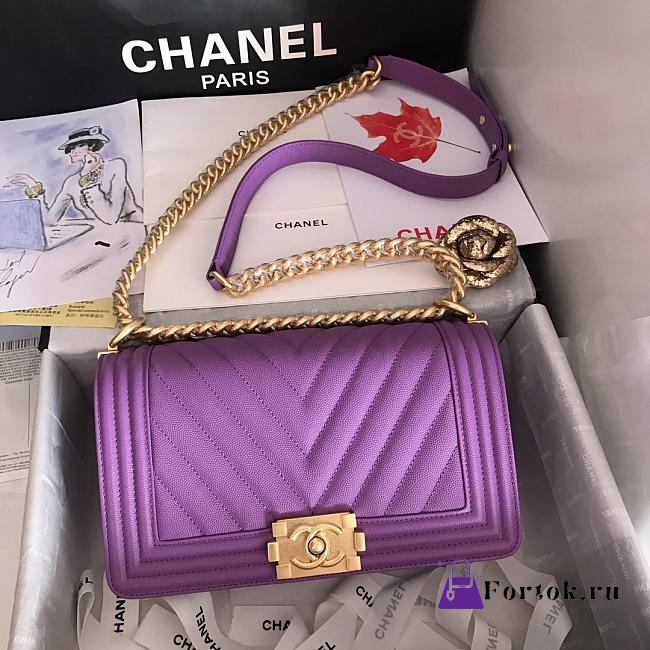 Chanel Medium Boy Bag Chevron Gold-tone Metal Grained Leather Light Purple A67086 25cm - 1