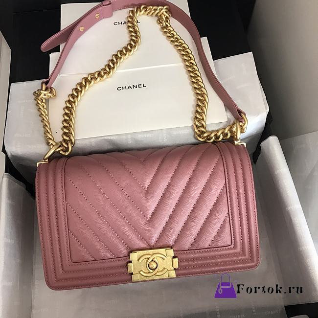 Chanel Medium Boy Bag Chevron Gold-tone Metal Grained Leather Powder Pink A67086 25cm - 1