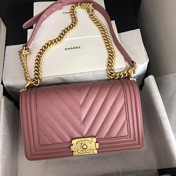 Chanel Medium Boy Bag Chevron Gold-tone Metal Grained Leather Powder Pink A67086 25cm