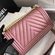 Chanel Medium Boy Bag Chevron Gold-tone Metal Grained Leather Powder Pink A67086 25cm - 6