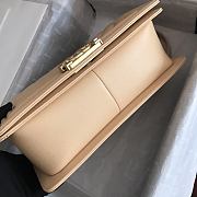 Chanel Medium Boy Bag Chevron Gold-tone Metal Grained Leather Light Beige A67086 25cm - 3