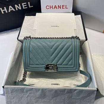 Chanel Medium Boy Bag Chevron Black-tone Metal Grained Leather Blue A67086 25cm