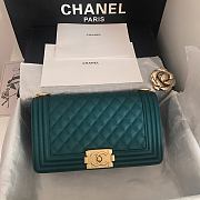 Chanel Medium Boy Bag Classic Gold-tone Metal Grained Leather Teal A67086 25cm - 1