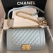 Chanel Medium Boy Bag Classic Gold-tone Metal Grained Leather Cornflower A67086 25cm - 1
