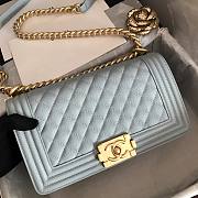 Chanel Medium Boy Bag Classic Gold-tone Metal Grained Leather Cornflower A67086 25cm - 5
