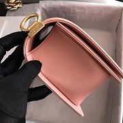 Chanel Medium Boy Bag Classic Gold-tone Metal Grained Leather Pink A67086 25cm - 2