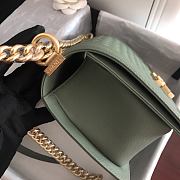 Chanel Medium Boy Bag Classic Gold-tone Metal Grained Leather Green A67086 25cm - 6
