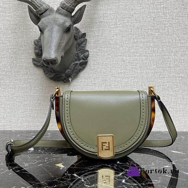 Fendi Moonlight Leather Bag Green 8BT346 21x9x14cm - 1