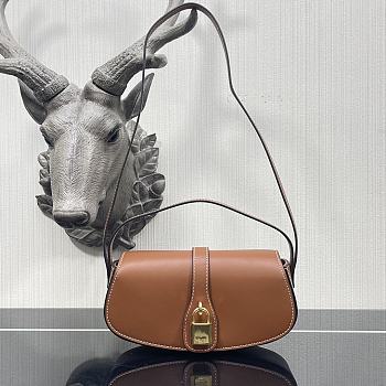 Celine Clutch On Strap Smooth Leather Tan 10I593DQ1 18×8×5cm